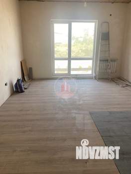 Студия квартира, вторичка, 32м2, 1/3 этаж