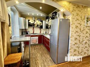 3-к квартира, вторичка, 63м2, 5/5 этаж