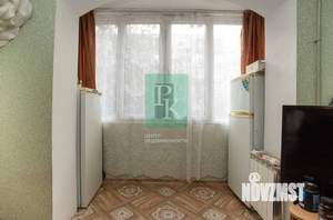 2-к квартира, вторичка, 49м2, 1/5 этаж