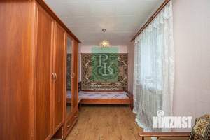 2-к квартира, вторичка, 80м2, 1/1 этаж