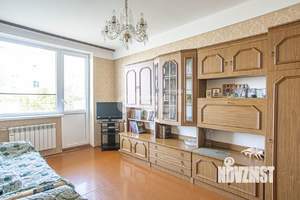 3-к квартира, вторичка, 56м2, 3/5 этаж
