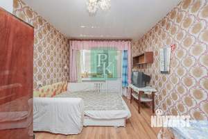 4-к квартира, вторичка, 74м2, 9/9 этаж