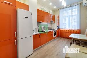 5-к квартира, вторичка, 130м2, 1/3 этаж