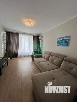 2-к квартира, вторичка, 60м2, 3/5 этаж