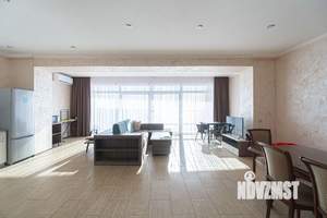 3-к квартира, вторичка, 144м2, 6/9 этаж