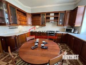 4-к квартира, вторичка, 131м2, 5/6 этаж