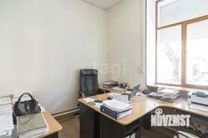 3-к квартира, вторичка, 57м2, 1/1 этаж