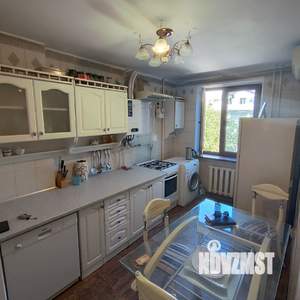 3-к квартира, вторичка, 74м2, 3/5 этаж
