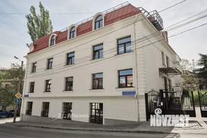 Студия квартира, вторичка, 73м2, 2/4 этаж