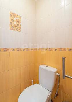 Студия квартира, вторичка, 62м2, 1/5 этаж