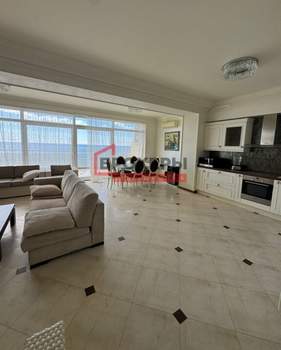 2-к квартира, вторичка, 134м2, 6/9 этаж