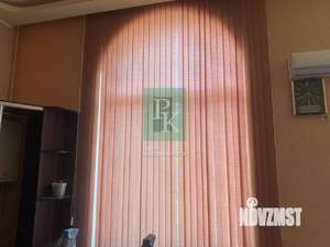 2-к квартира, вторичка, 101м2, 1/3 этаж