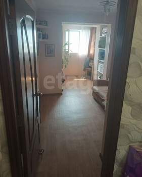 3-к квартира, вторичка, 65м2, 3/5 этаж