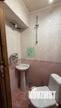 3-к квартира, вторичка, 39м2, 2/2 этаж