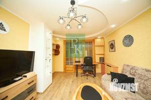 3-к квартира, вторичка, 73м2, 1/5 этаж