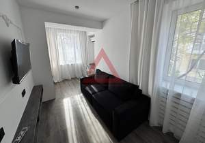 2-к квартира, вторичка, 42м2, 1/3 этаж