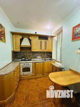 3-к квартира, вторичка, 64м2, -2/3 этаж