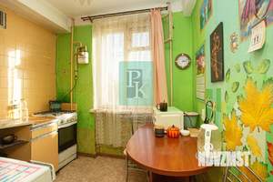 3-к квартира, вторичка, 61м2, 4/5 этаж