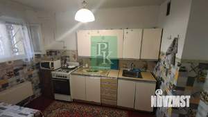 1-к квартира, вторичка, 30м2, 1/10 этаж