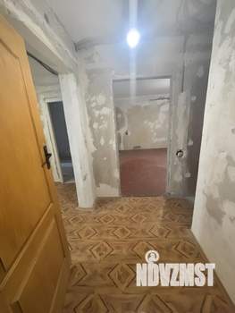 2-к квартира, вторичка, 50м2, 1/9 этаж