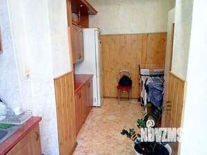 3-к квартира, вторичка, 70м2, 1/2 этаж