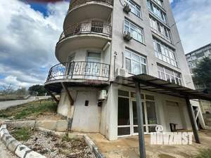 4-к квартира, вторичка, 158м2, 1/7 этаж