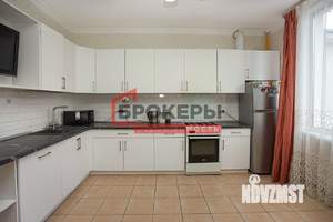 5-к квартира, вторичка, 140м2, 1/9 этаж