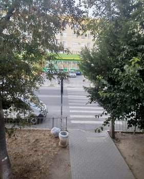 2-к квартира, вторичка, 62м2, 2/2 этаж