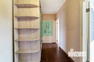 1-к квартира, вторичка, 40м2, 5/5 этаж