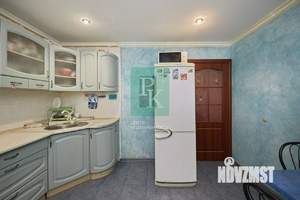 2-к квартира, вторичка, 54м2, 1/5 этаж