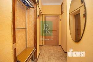 2-к квартира, вторичка, 42м2, 2/3 этаж