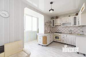 3-к квартира, вторичка, 61м2, 7/7 этаж