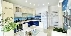 3-к квартира, вторичка, 111м2, 6/10 этаж