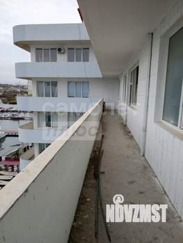 Студия квартира, вторичка, 43м2, 3/6 этаж