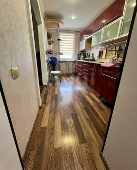 2-к квартира, вторичка, 56м2, 9/9 этаж