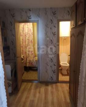 2-к квартира, вторичка, 50м2, 8/9 этаж