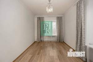 3-к квартира, вторичка, 70м2, 2/2 этаж