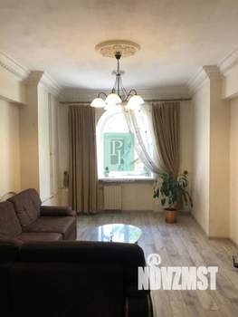 4-к квартира, вторичка, 90м2, 2/5 этаж