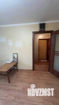 2-к квартира, вторичка, 52м2, 1/9 этаж