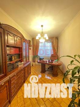 6-к квартира, вторичка, 180м2, 2/3 этаж