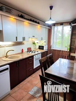 3-к квартира, вторичка, 75м2, 2/5 этаж