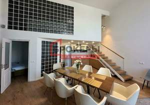 2-к квартира, вторичка, 88м2, 1/7 этаж