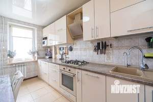 3-к квартира, вторичка, 63м2, 10/10 этаж