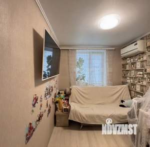 2-к квартира, вторичка, 42м2, 3/3 этаж