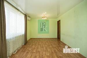 2-к квартира, вторичка, 60м2, 5/5 этаж