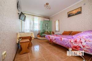1-к квартира, вторичка, 18м2, 1/5 этаж