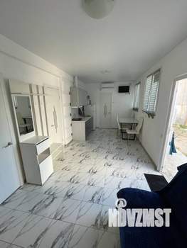 4-к квартира, вторичка, 48м2, 1/1 этаж