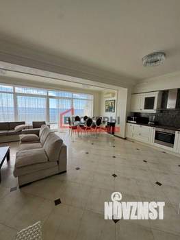 2-к квартира, вторичка, 134м2, 6/9 этаж