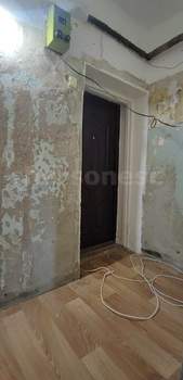 2-к квартира, вторичка, 37м2, 1/2 этаж
