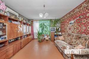 4-к квартира, вторичка, 74м2, 9/9 этаж
